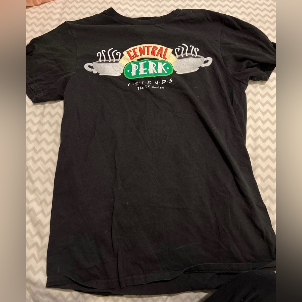 Friends tee